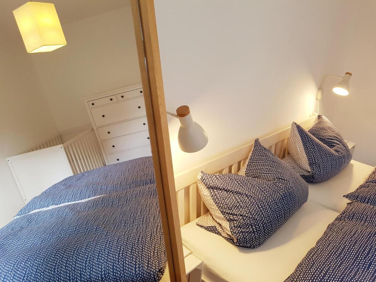 Ferienhaus An Der Nordsee - Familienfreundlich, Gut Ausgestattet & Viel Platz Бутадинген Екстериор снимка